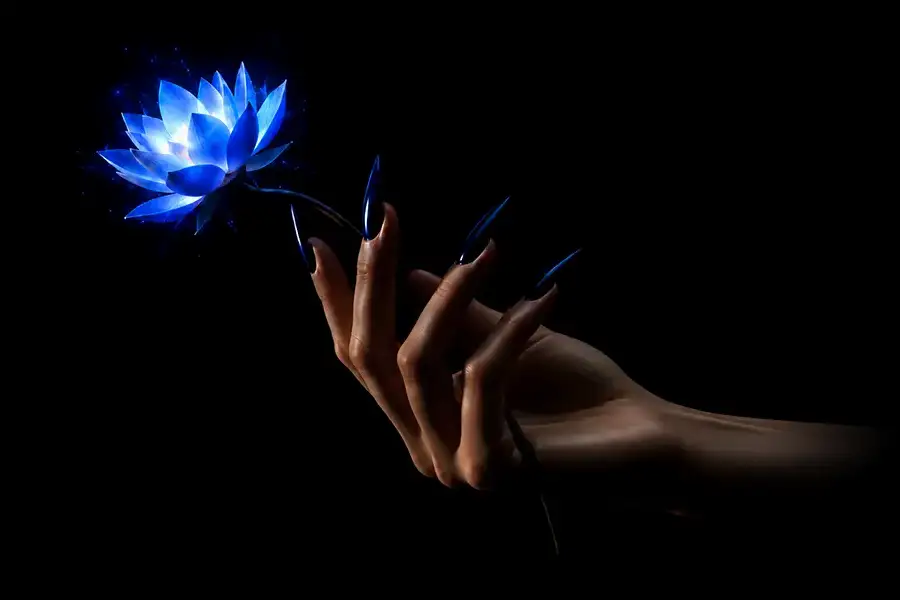 Blue Color Magick and Scent: A Record of Calm, Truth, and Suspicious Silence